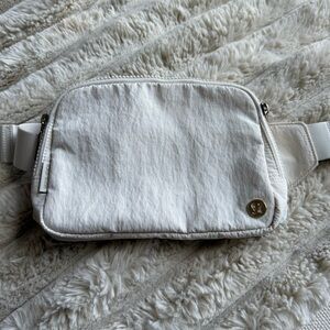 Lululemon Everywhere Belt Bag Large 2L
